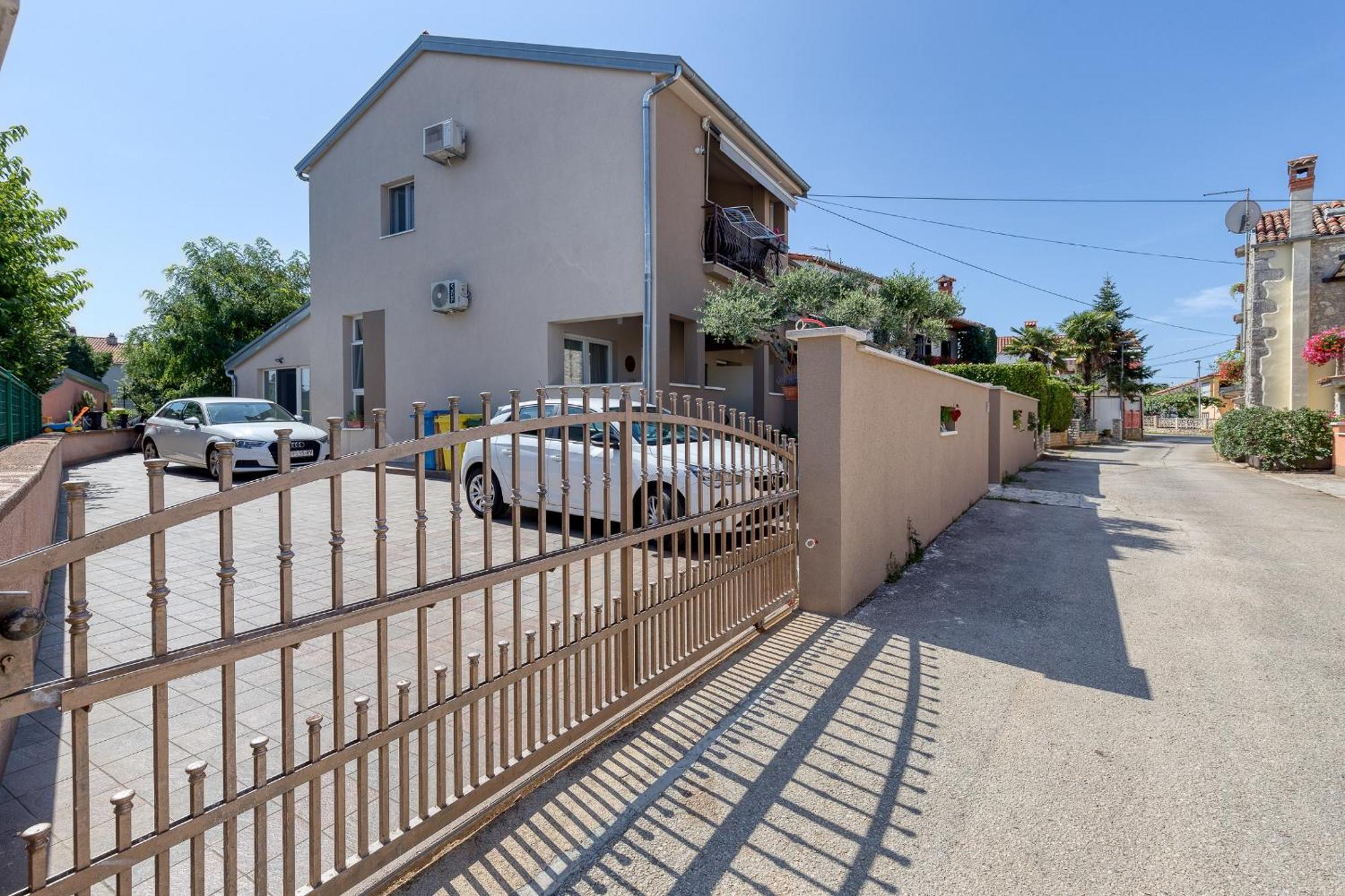 פורץ Runa With Terrace מראה חיצוני תמונה